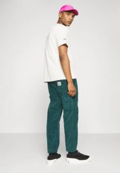 Kaotiko Pant Carpenter - Pantalones - Basil -Kaotiko Tienda 13fb5310df21485d8203069fb1cea2ce