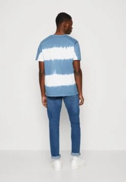 Kaotiko Tie Dye Sun Unisex - Camiseta Estampada - Blue -Kaotiko Tienda 2e8e0d0bcaaa48158aed38dd3947b5af