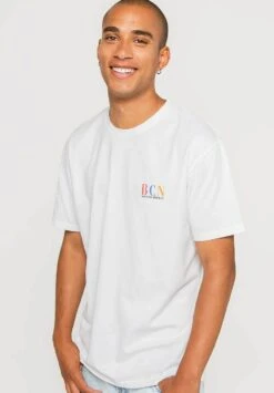 Kaotiko Barcelone - Camiseta Estampada - Weiß