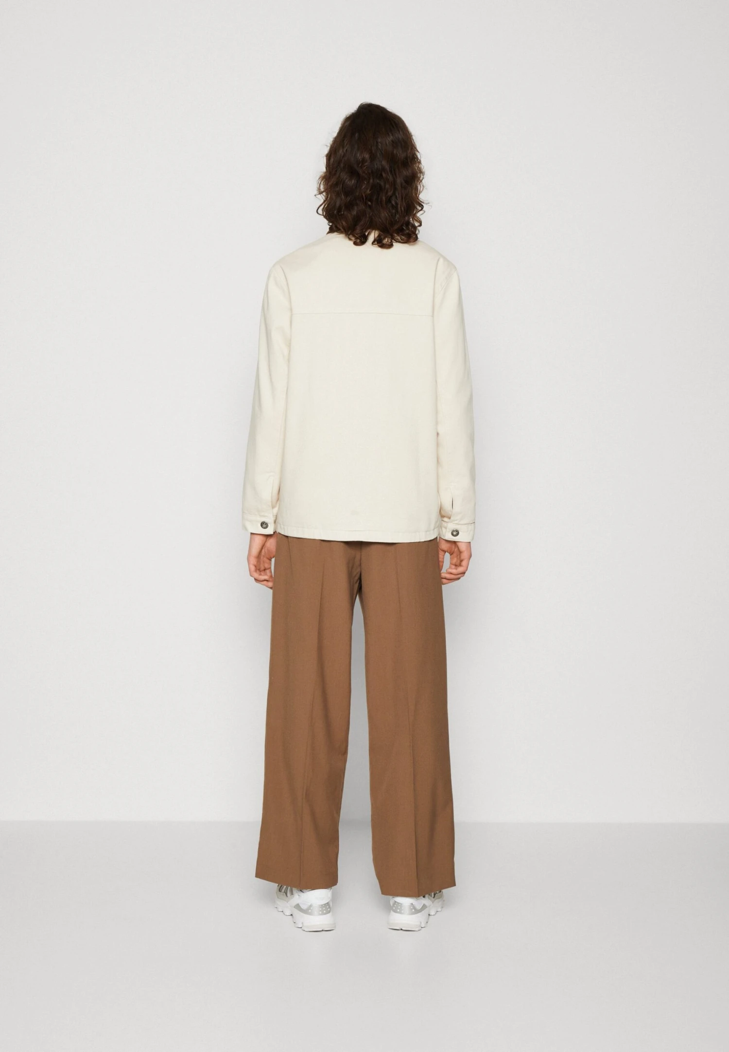 Kaotiko Eye Sun Jacket Unisex - Chaqueta Vaquera - Nature 5 Kaotiko Eye Sun Jacket Unisex - Chaqueta Vaquera - Nature - Image 3