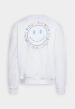 Kaotiko Crew Smile - Sudadera - White -Kaotiko Tienda 40de02889f184c429f82a2a3a2596850