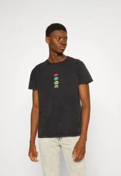 Kaotiko Washed Mouth Colors Unisex - Camiseta Estampada - Black -Kaotiko Tienda 49426949b37346acbc094982c281a3fa