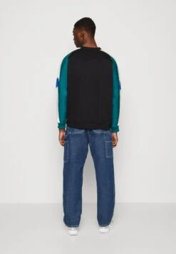 Kaotiko Crew Keoni Unisex - Sudadera - Black/Azafran/Royal 10 Kaotiko Crew Keoni Unisex - Sudadera - Black/Azafran/Royal -Kaotiko Tienda 4defee69c825466d9cd1b0d69f1c1611