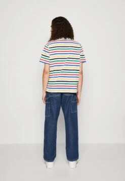 Kaotiko Niccolo Unisex - Camiseta Estampada - Red/Blue/Green 10 Kaotiko Niccolo Unisex - Camiseta Estampada - Red/Blue/Green -Kaotiko Tienda 520abe5ad15743e5832af7e699406a92