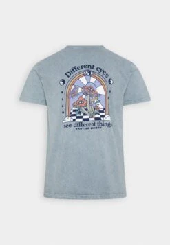 Kaotiko Washed Different Eyes Unisex - Camiseta Estampada - Steel 13 Kaotiko Washed Different Eyes Unisex - Camiseta Estampada - Steel -Kaotiko Tienda 56fc6682177442328a6dec341a04f268