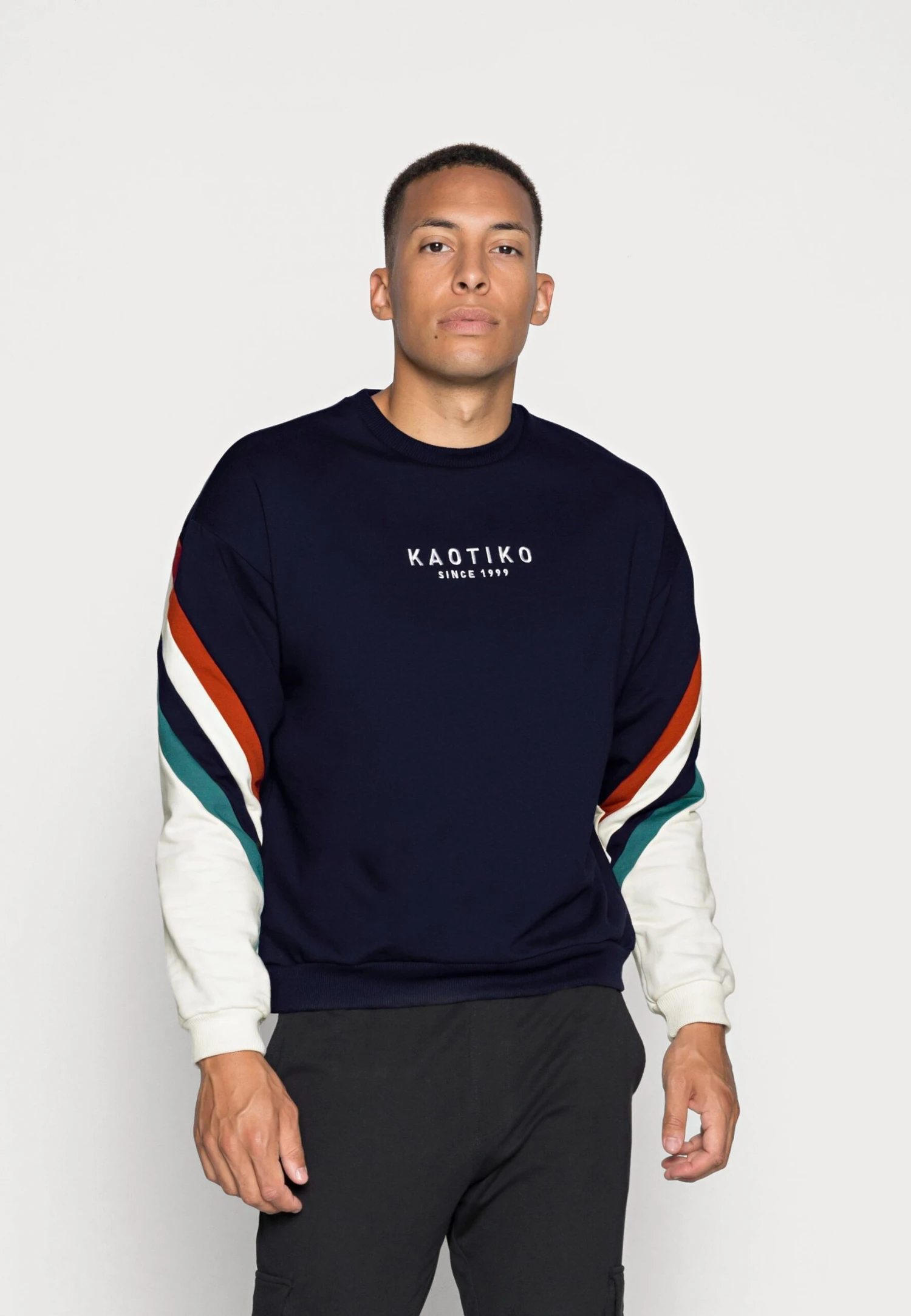 Kaotiko Unisex - Sudadera - Sud Cap Walker 3 Kaotiko Unisex - Sudadera - Sud Cap Walker