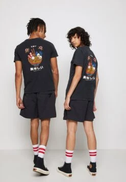 Kaotiko Washed Ramen - Camiseta Estampada - Black