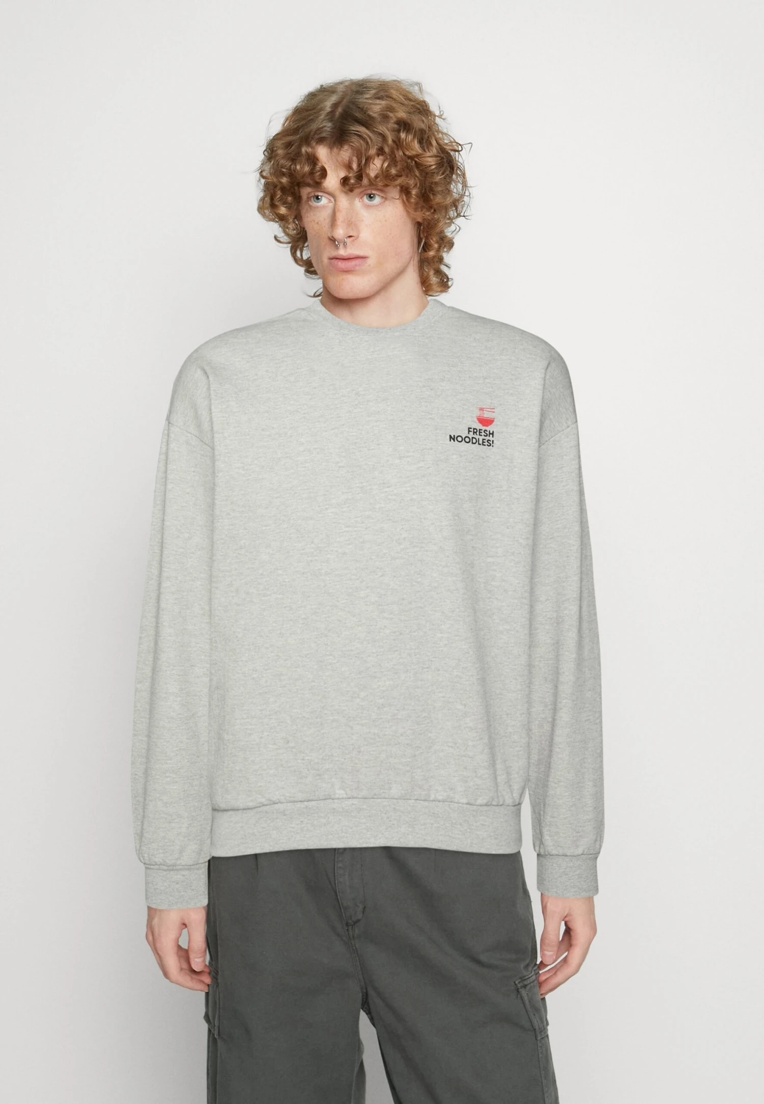 Kaotiko Crew Fresh Noodles Unisex - Sudadera - Grey 3 Kaotiko Crew Fresh Noodles Unisex - Sudadera - Grey