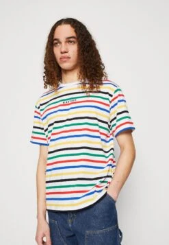 Kaotiko Niccolo Unisex - Camiseta Estampada - Red/Blue/Green 11 Kaotiko Niccolo Unisex - Camiseta Estampada - Red/Blue/Green -Kaotiko Tienda 6039800c774b4c558149bdd92ef7c2e1