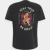 Kaotiko Stay True Unisex - Camiseta Estampada - Black Acid Wash 2 Kaotiko Stay True Unisex - Camiseta Estampada - Black Acid Wash -Kaotiko Tienda 6154919a75604670a10a4daeceff76b3