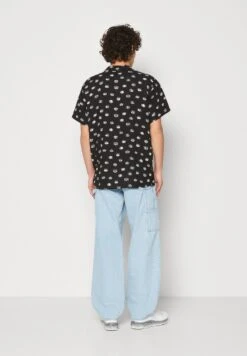 Kaotiko Shirt Unisex - Camisa - Black/White -Kaotiko Tienda 7458aa2b78bd4ec4b6145fb970ee85b8