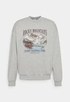 Kaotiko Crew Rocks Mountains Unisex - Sudadera - Grey -Kaotiko Tienda 82ba5789014c40789e59a33fb54235bb