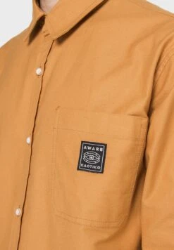 Kaotiko Unisex Roger - Camisa - Mustard -Kaotiko Tienda 83aa16321ac14e0398d4e56a039cedac