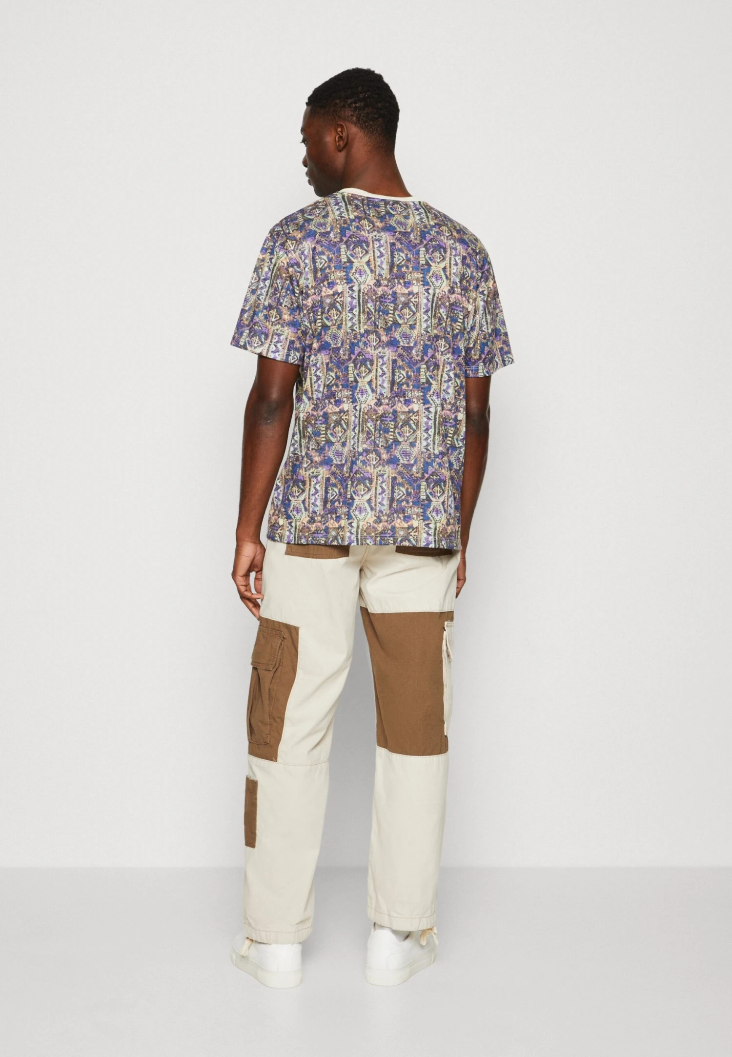 Kaotiko Ethnic Unisex - Camiseta Estampada - Blue 5 Kaotiko Ethnic Unisex - Camiseta Estampada - Blue - Image 3