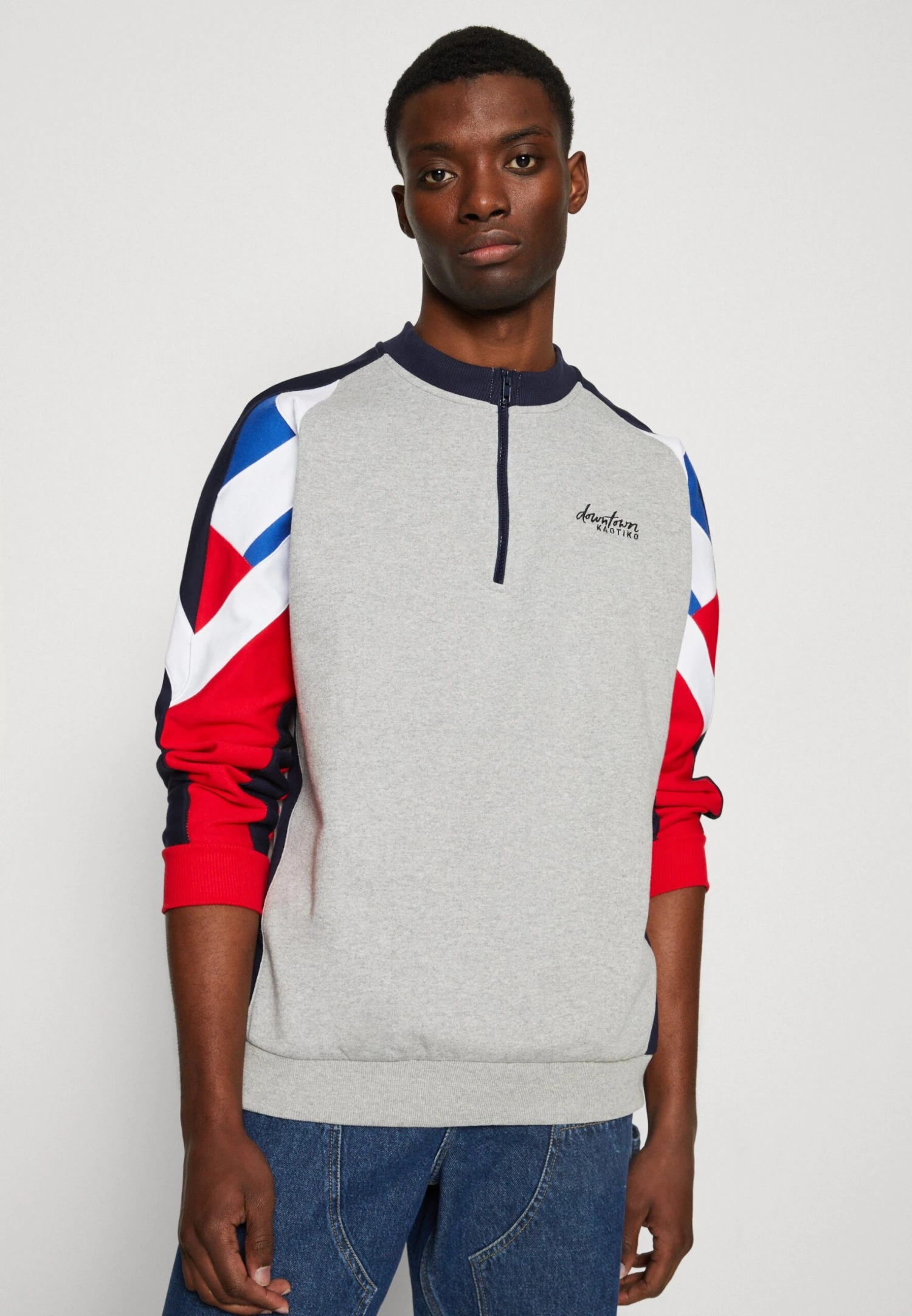 Kaotiko Crew Keoni Unisex - Sudadera - Grey/Royal/Red 6 Kaotiko Crew Keoni Unisex - Sudadera - Grey/Royal/Red - Image 4