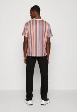 Kaotiko Luken Stripes Unisex - Camiseta Estampada - Brown -Kaotiko Tienda bb053a9ebb5b4dba9cf9ed6f2e1a86cc