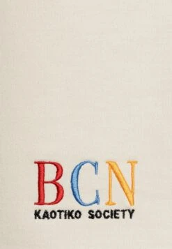 Kaotiko Unisex - Shorts - Ivory -Kaotiko Tienda c5bd8f81f6094d74af380676103d9930