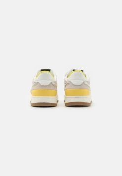 Kaotiko Boston- Zapatillas - White/Yellow -Kaotiko Tienda cfe6e7aadb4a499785f7ce17cf7882fb