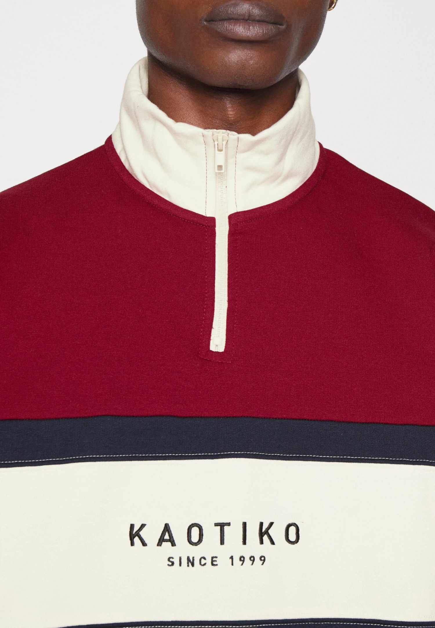 Kaotiko Crew Berwin Unisex - Sudadera - Burgundy/Navy/Ivory 7 Kaotiko Crew Berwin Unisex - Sudadera - Burgundy/Navy/Ivory - Image 5