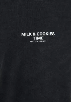 Kaotiko Washed Milk And Cookies - Camiseta Estampada - Black 7 Kaotiko Washed Milk And Cookies - Camiseta Estampada - Black -Kaotiko Tienda f3135f551cff45a88d7767cf70888c58