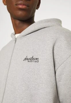 Kaotiko Crem Walker Unisex - Sudadera Con Cremallera - Grey/Burg/Beige -Kaotiko Tienda fdc9ee71fab14c8dba74f7dc3303e95a